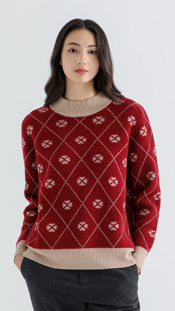 Stay stylish and warm with the Women's Shambala Half Turtleneck Jacquard Yak Wool Pullover. Crafted from 100% Yak wool, this luxurious and textured pullover offers comfort and sophistication for every occasion.

